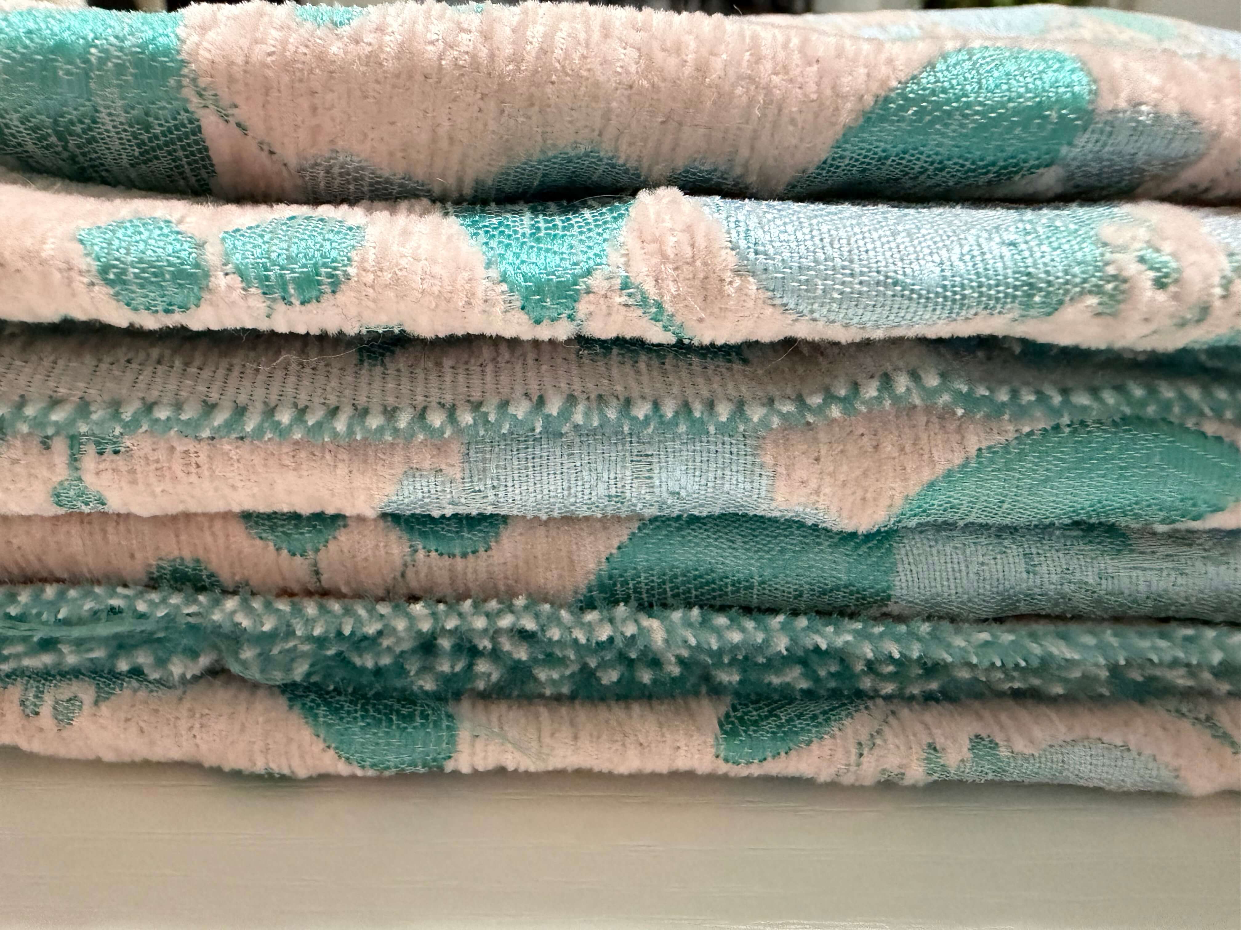 Jacquard Chenille Fabric for Upholstery & Light Luxury Applications | 350gsm | 145-300cm Width | OEM Manufacturer Chenille Jacquard